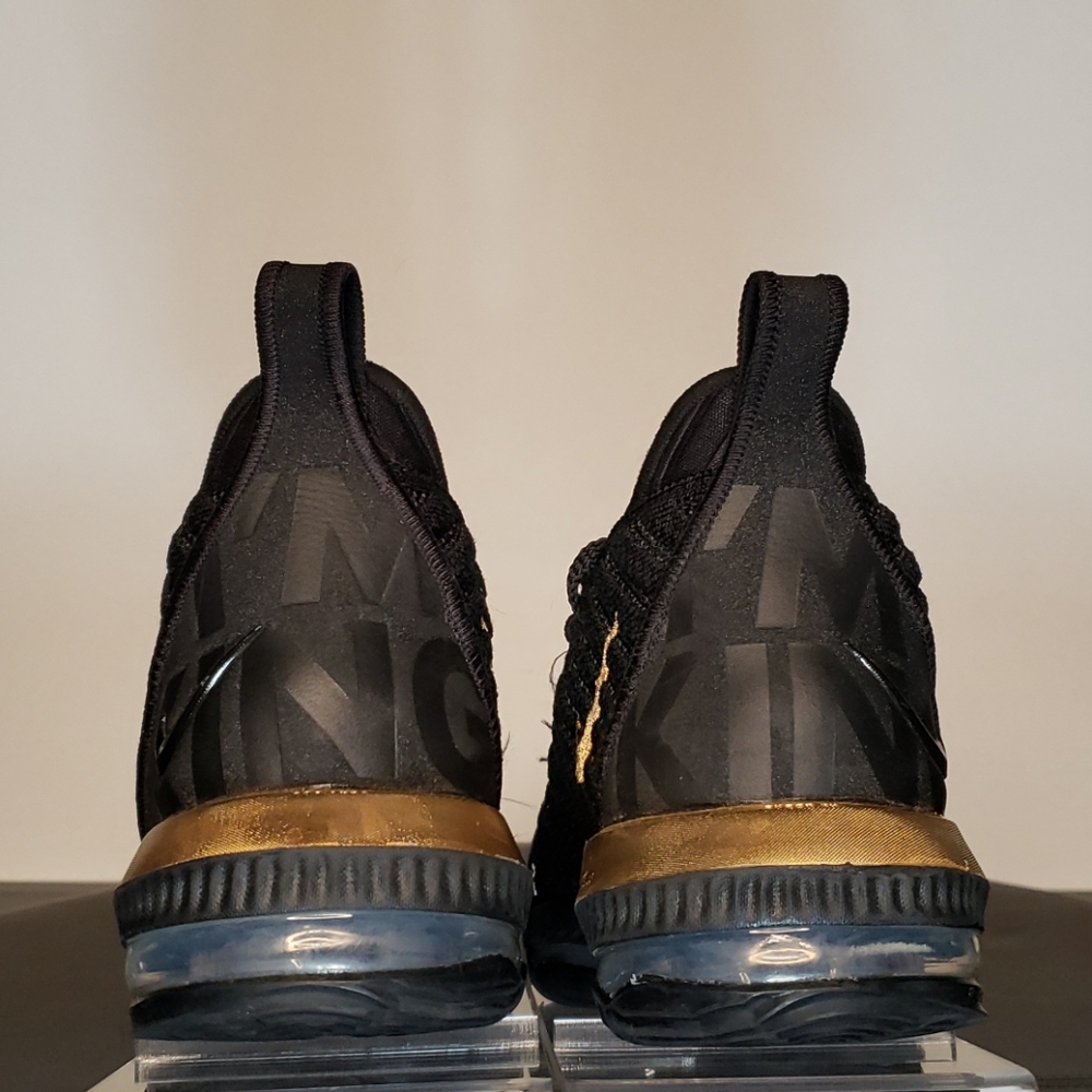 Nike Lebron 16 I'm King - Picture 3 of 4